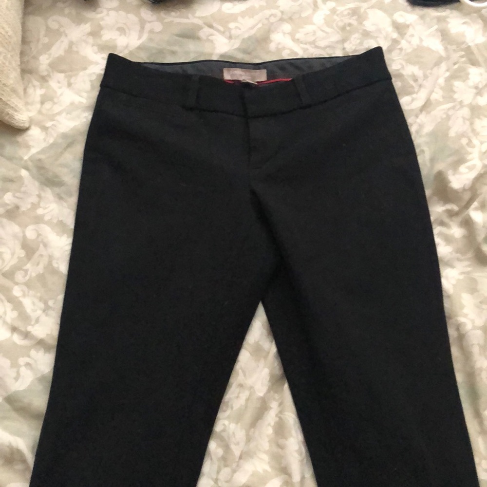 Black cropped skinny pants